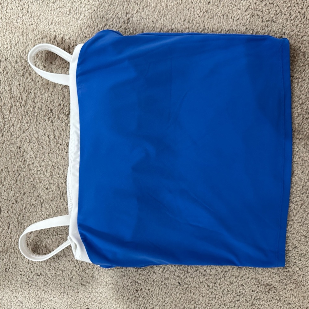 All in Motion White and Blue Activewear